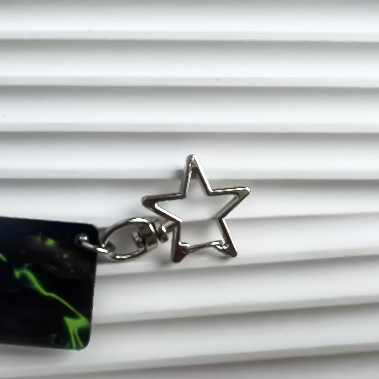 Monster Hunter Astalos - Thunderstrike Eyebar Keychain