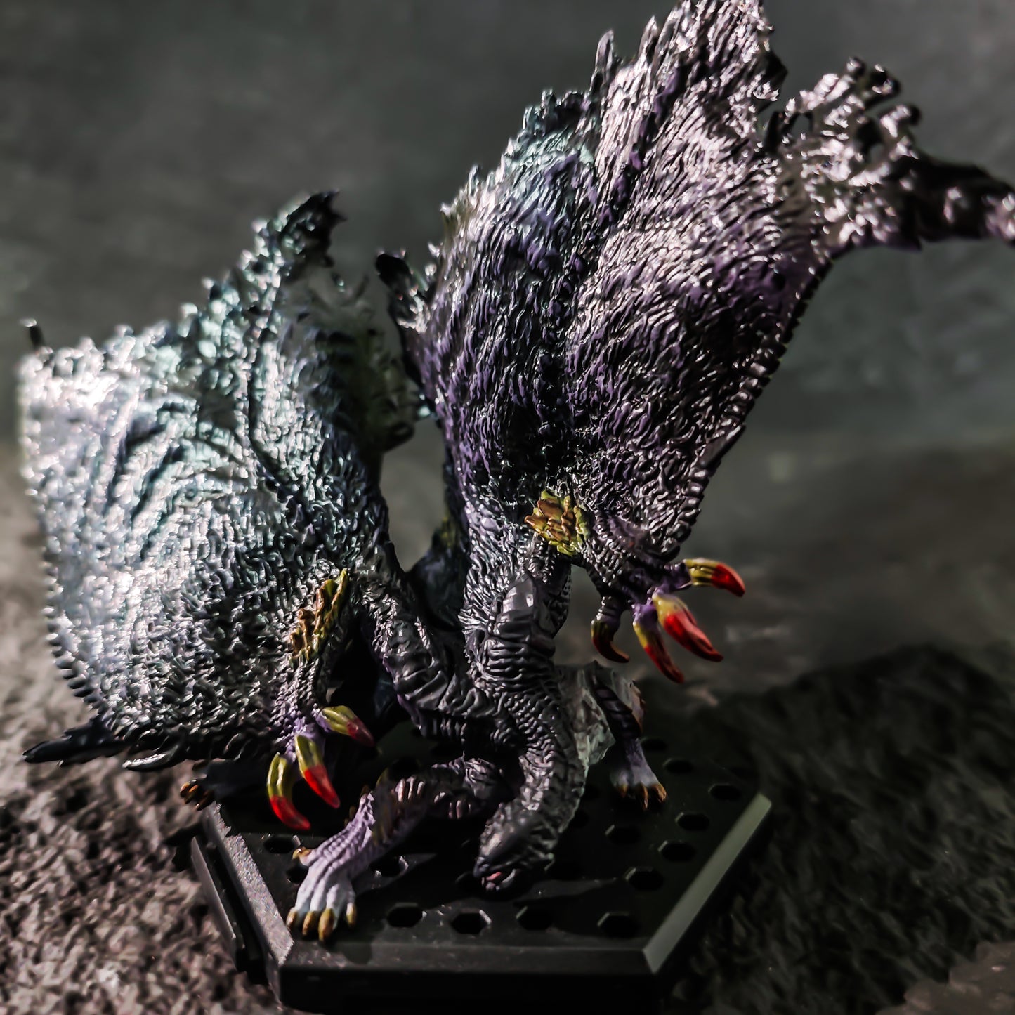 gore magala figure | 15cm Monster Hunter Black Dragon Collectible