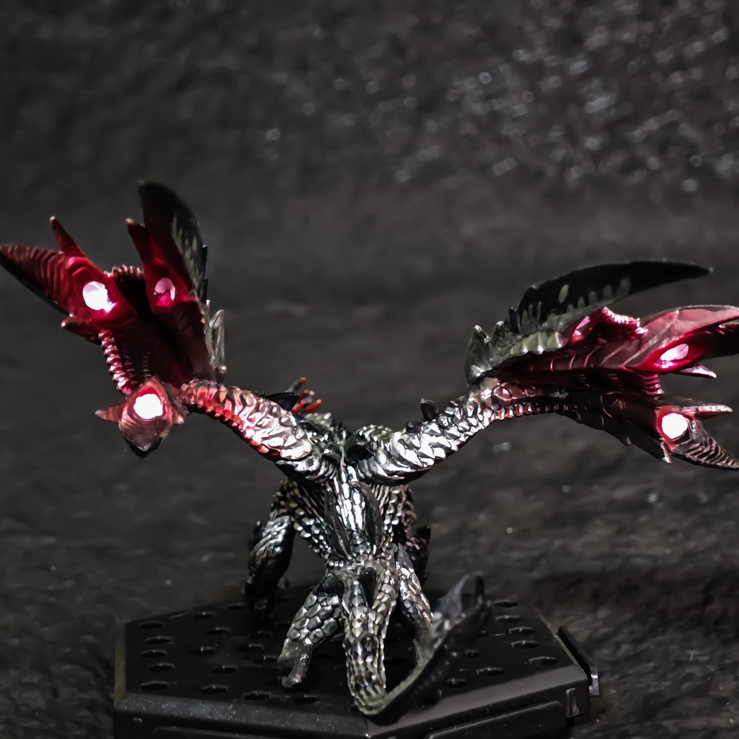 valstrax-figure | Crimson Glow Dragon Collectible from Monster Hunter