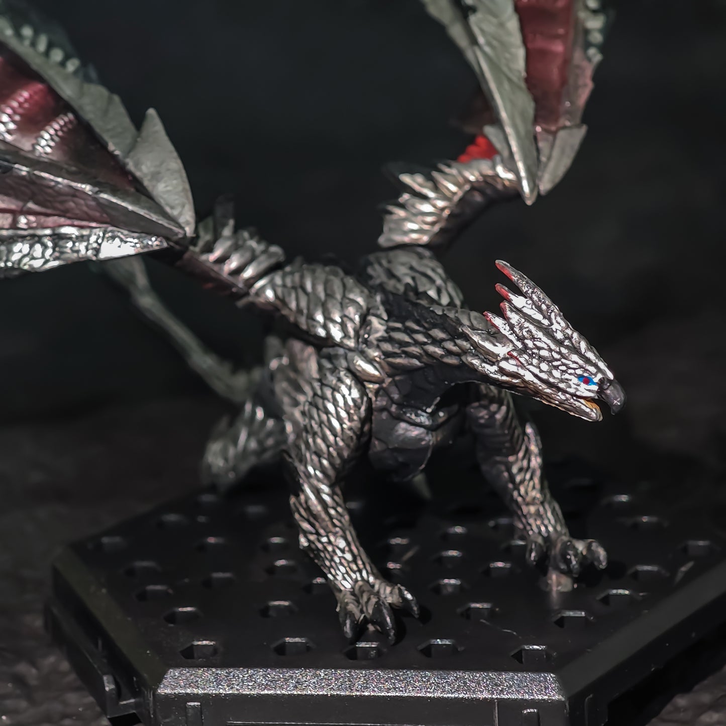 valstrax-figure | Crimson Glow Dragon Collectible from Monster Hunter